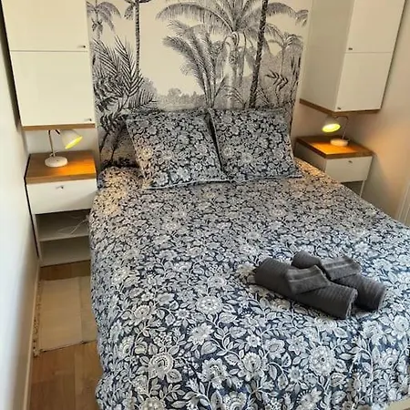 De Charme Et Balcon