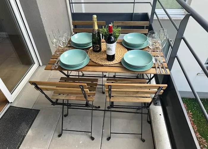 Apartmán De Charme Et Balcon *